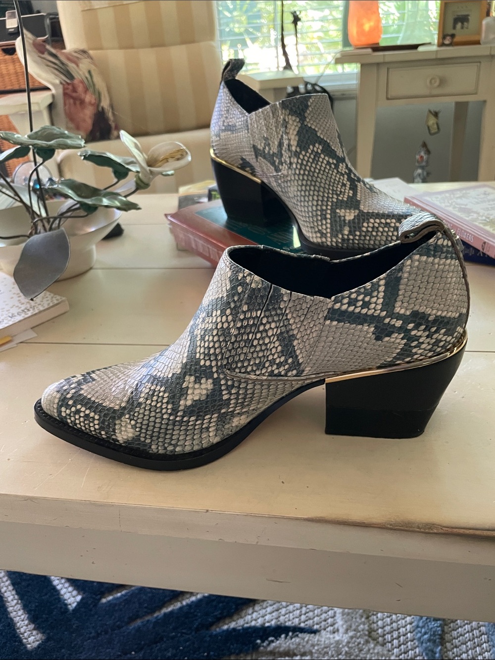 Dkny Green and Gray Snakeskin Pointed Ankle Booties